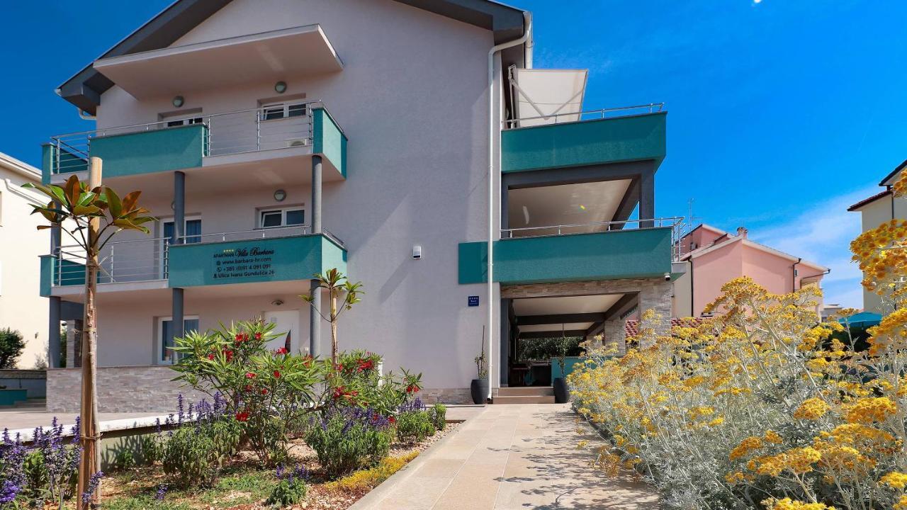 Apartmani "Villa Barbara" Novalja Exterior foto