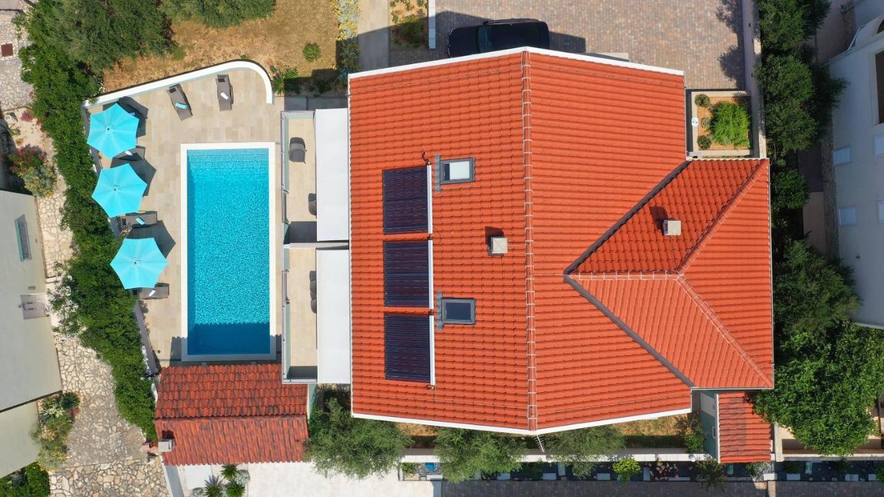 Apartmani "Villa Barbara" Novalja Exterior foto