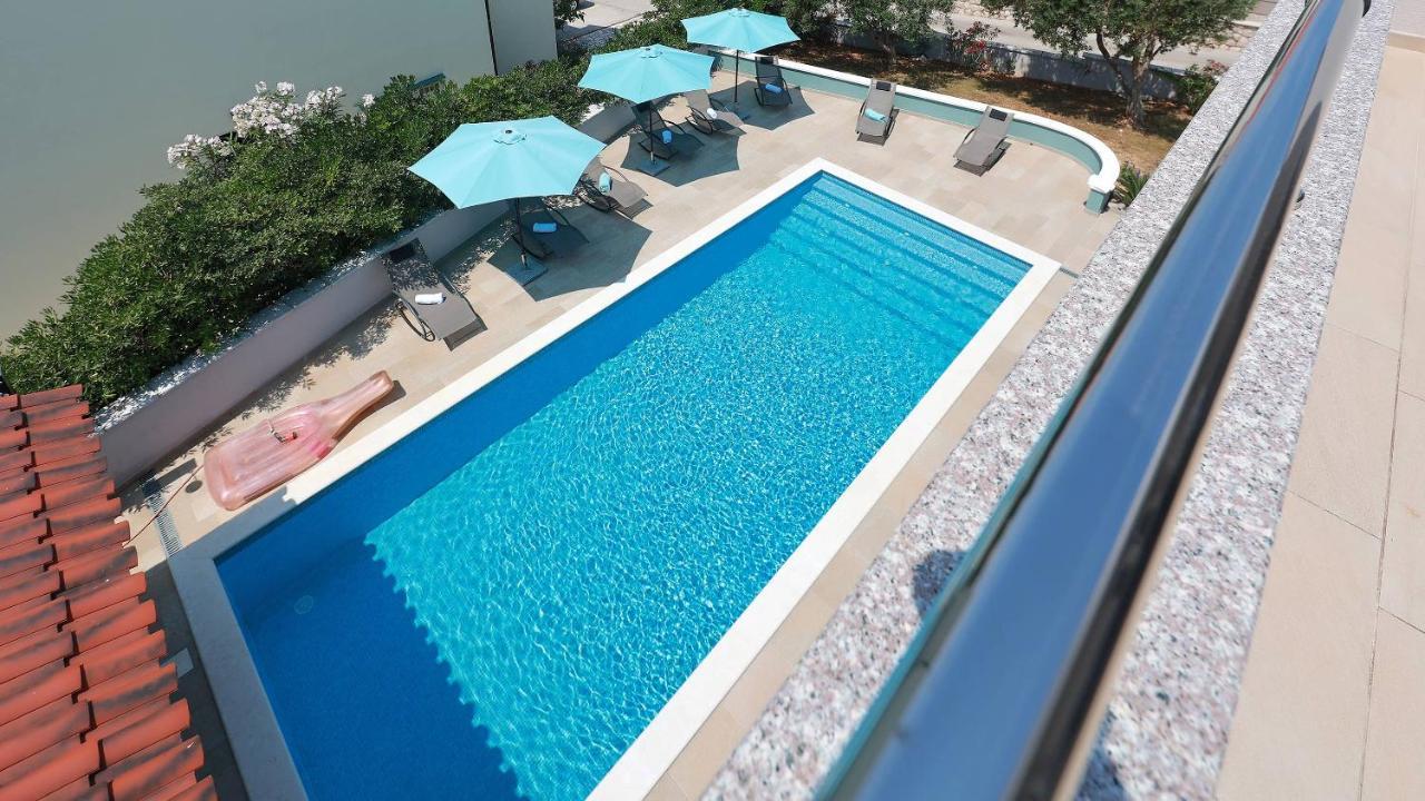 Apartmani "Villa Barbara" Novalja Exterior foto