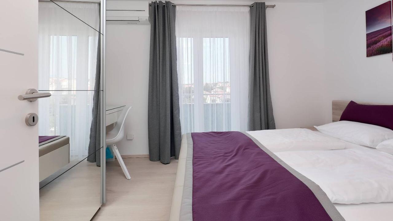 Apartmani "Villa Barbara" Novalja Exterior foto